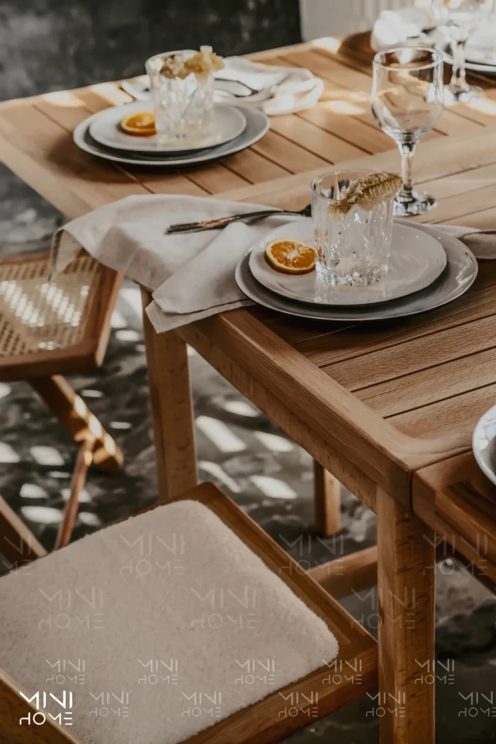 میز غذا خوری کم جا